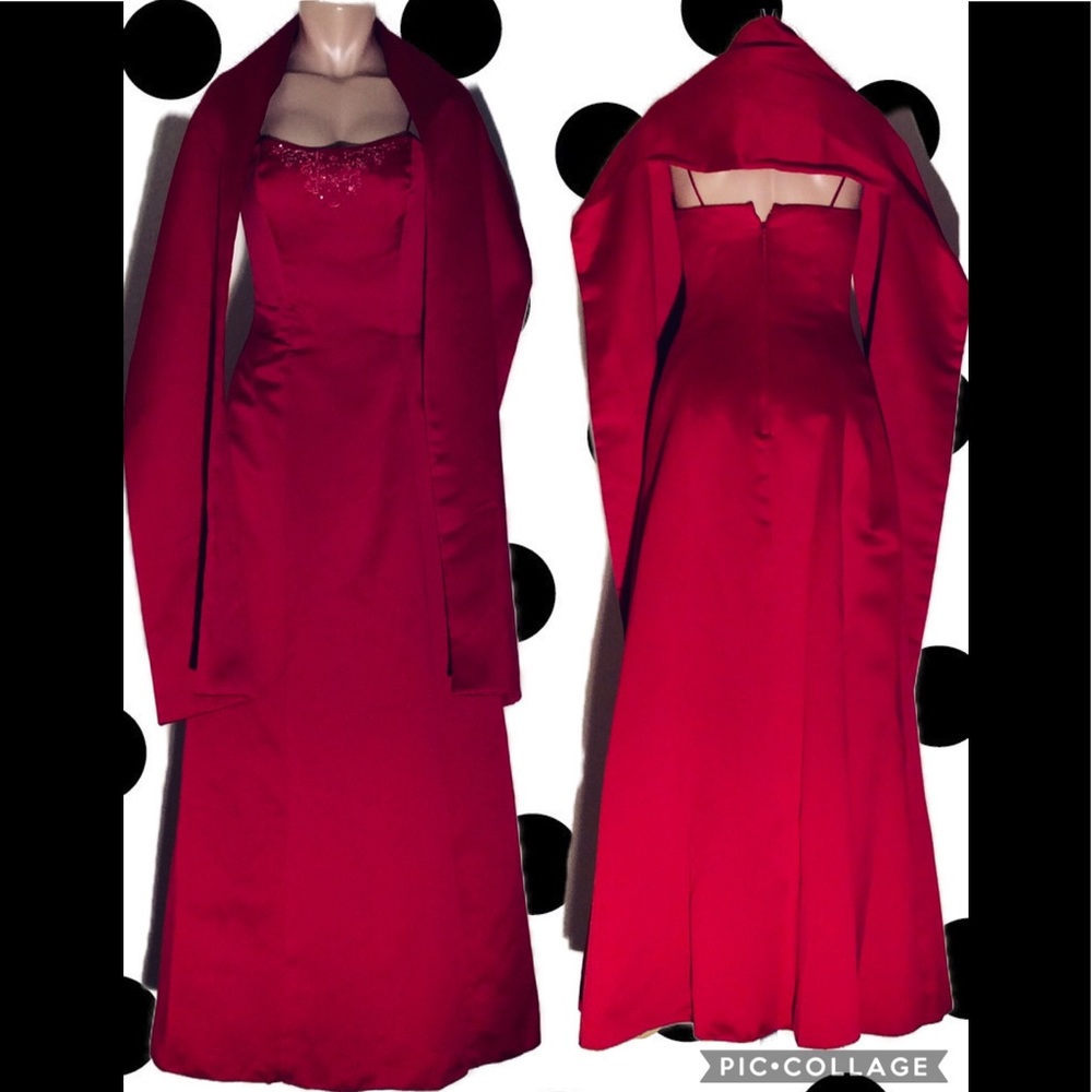 Bridesmaid/ Formal/ Prom Gown